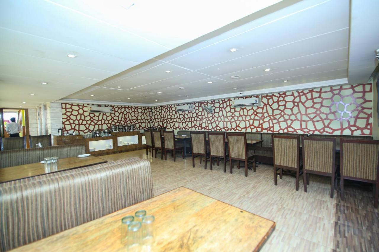 Oyo 2155 Hotel Wardhman Jabalpur Exterior photo